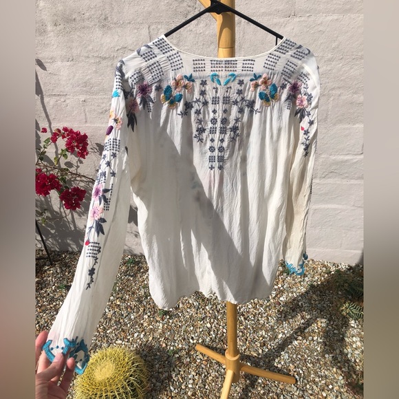 Johnny was Long sleeve sheer embroidered Johnny Was boho western tunic - Picture 13 of 13